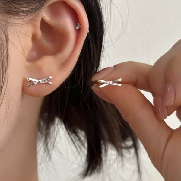 蝴蝶結耳環｜925銀針 簡約啞光質感 氣質百搭小巧款