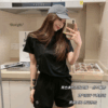 速乾輕氧運動套裝 | 夏季女冰絲薄彈性健身跑步瑜珈服+休閒短褲兩件套